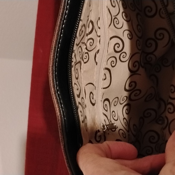 Brown Western Embroidered Handbag - Picture 13 of 15